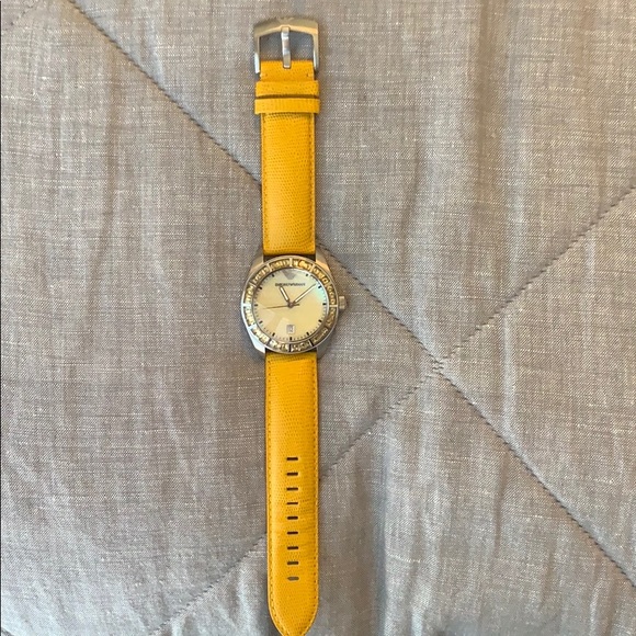 Emporio Armani Watch - Picture 2 of 8